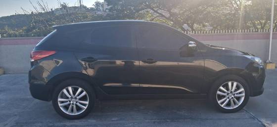HYUNDAI IX35 2.0 MPFI GLS 16V FLEX 4P AUTOMÁTICO HYUNDAI IX35 2.0 MPFI GLS 16V FLEX 4P AUTOMÁTICO